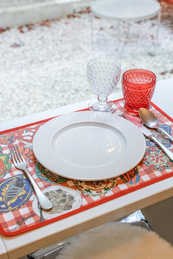 Beautiful Luxurious Mansion With Several Terraces コルト レイク エクステリア 写真