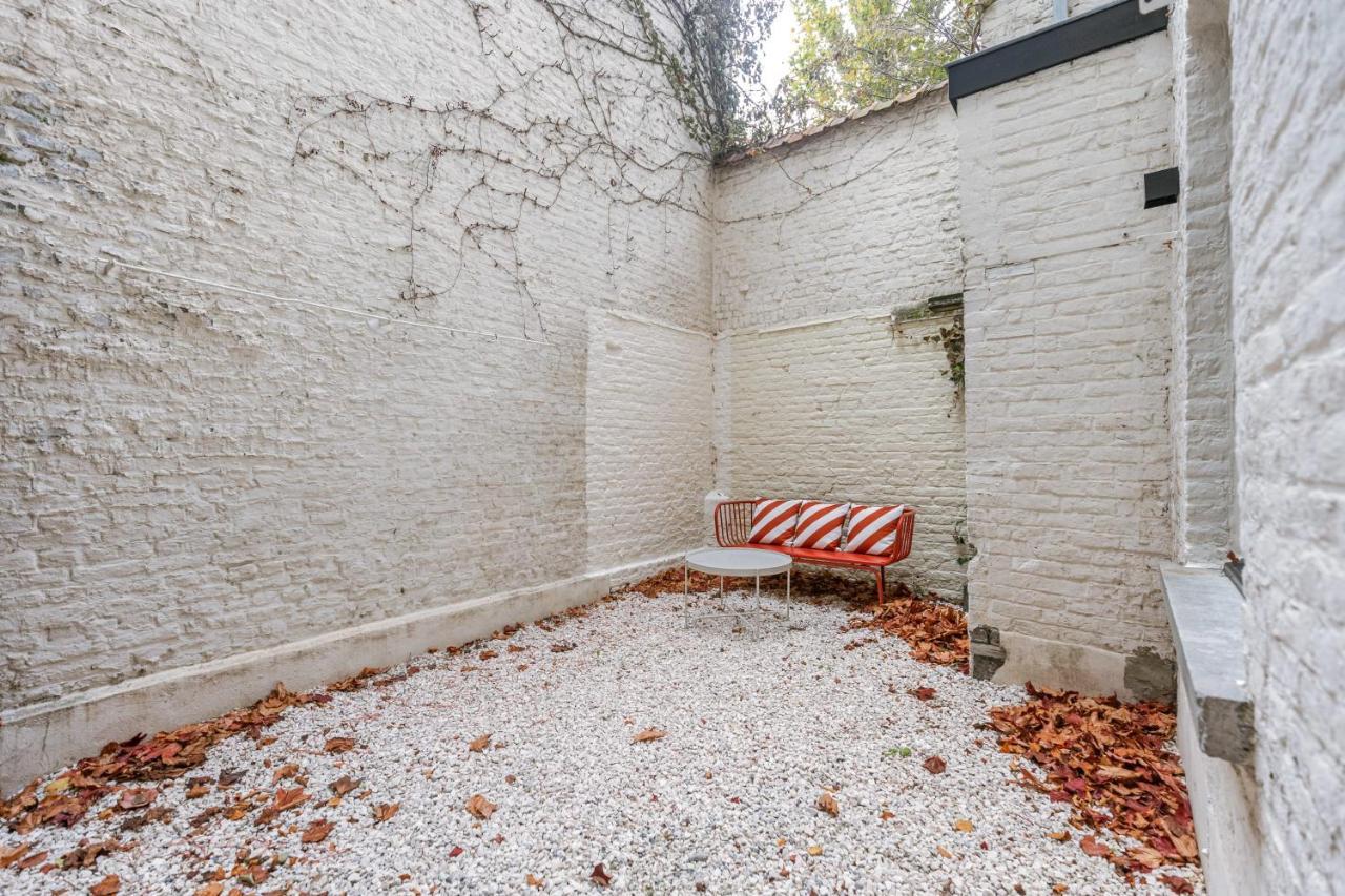 Beautiful Luxurious Mansion With Several Terraces コルト レイク エクステリア 写真